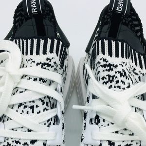 Adidas NMD R1 Zebra PK New Men’s size 10